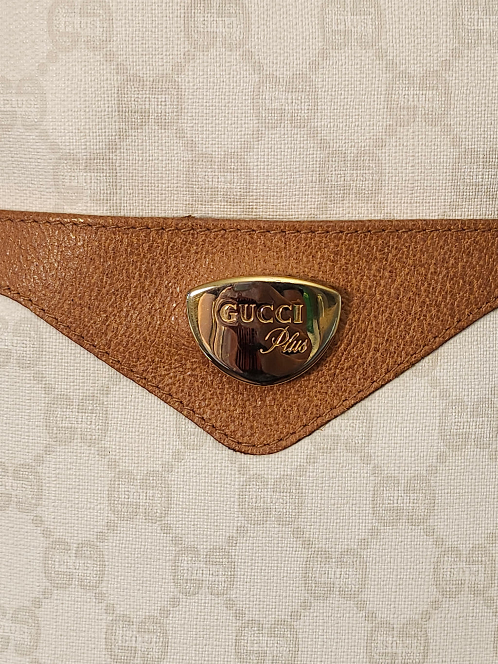Gucci GG Plus White Sherry Line Supreme Tall Tote