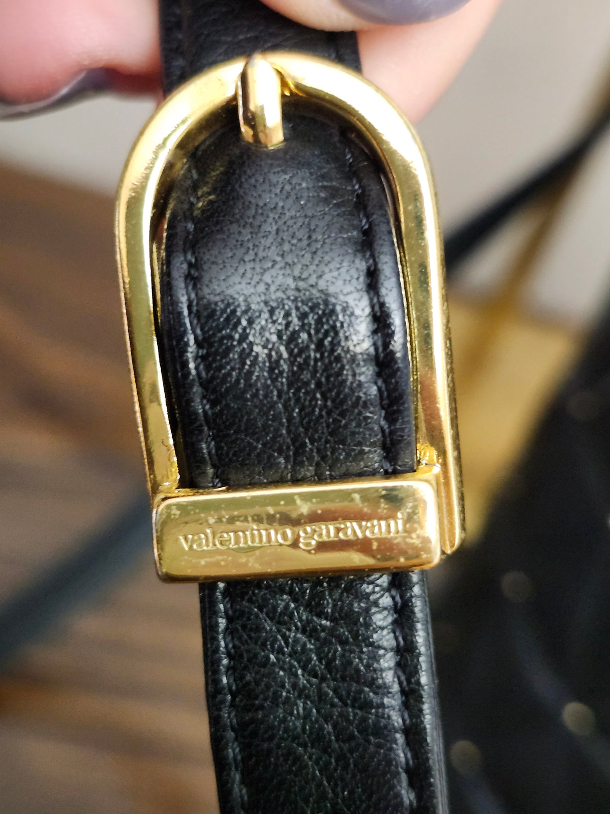 Valentino Garavani Micro Rockstud Calfskin Bucket Bag in Black