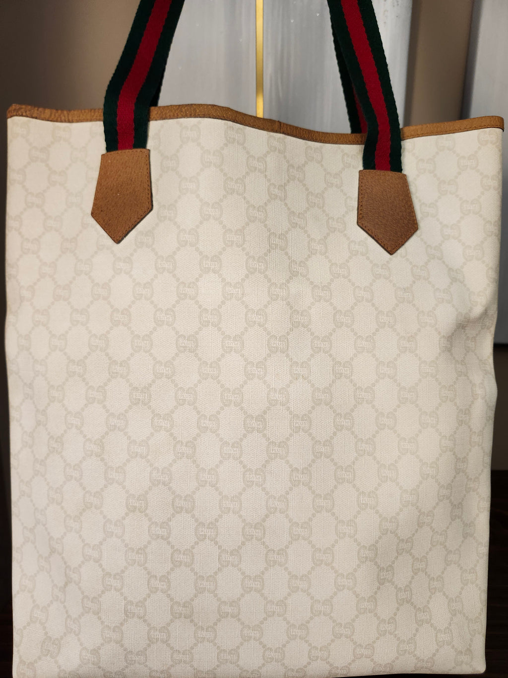 Gucci GG Plus White Sherry Line Supreme Tall Tote