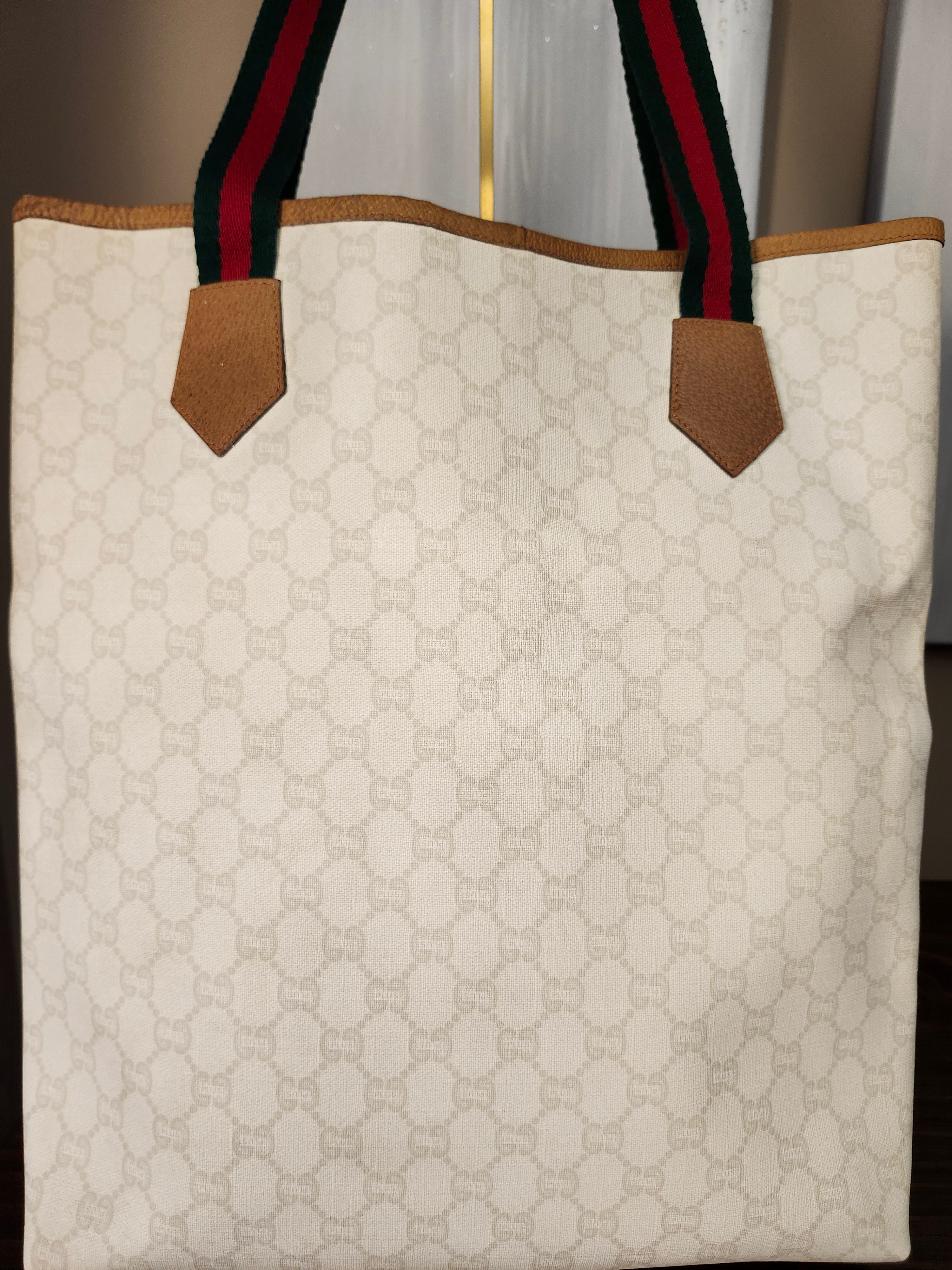 Gucci GG Plus White Sherry Line Supreme Tall Tote