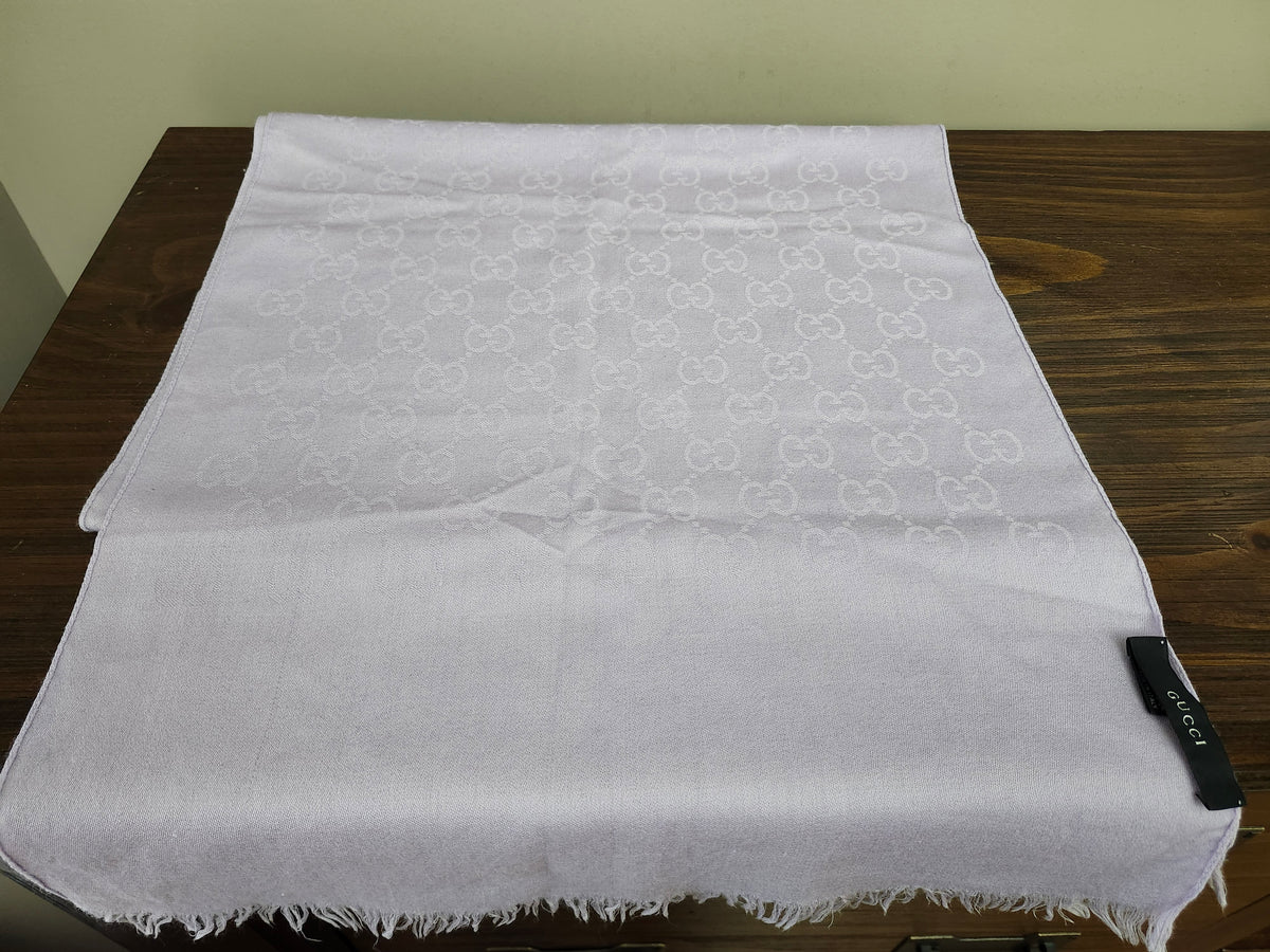 Gucci GG Jacquard lilac/grey wool-silk blend scarf featuring GG monogram pattern