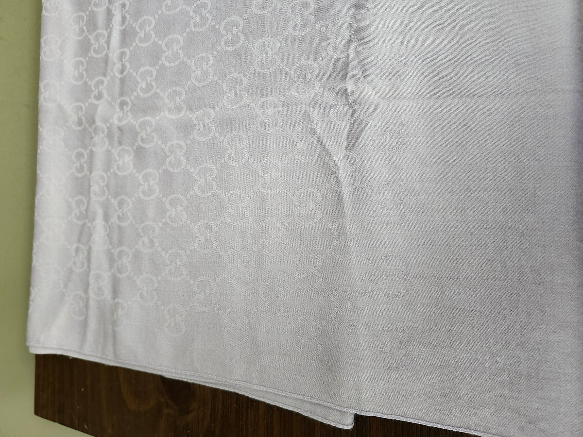 Gucci GG Jacquard lilac/grey wool-silk blend scarf featuring GG monogram pattern
