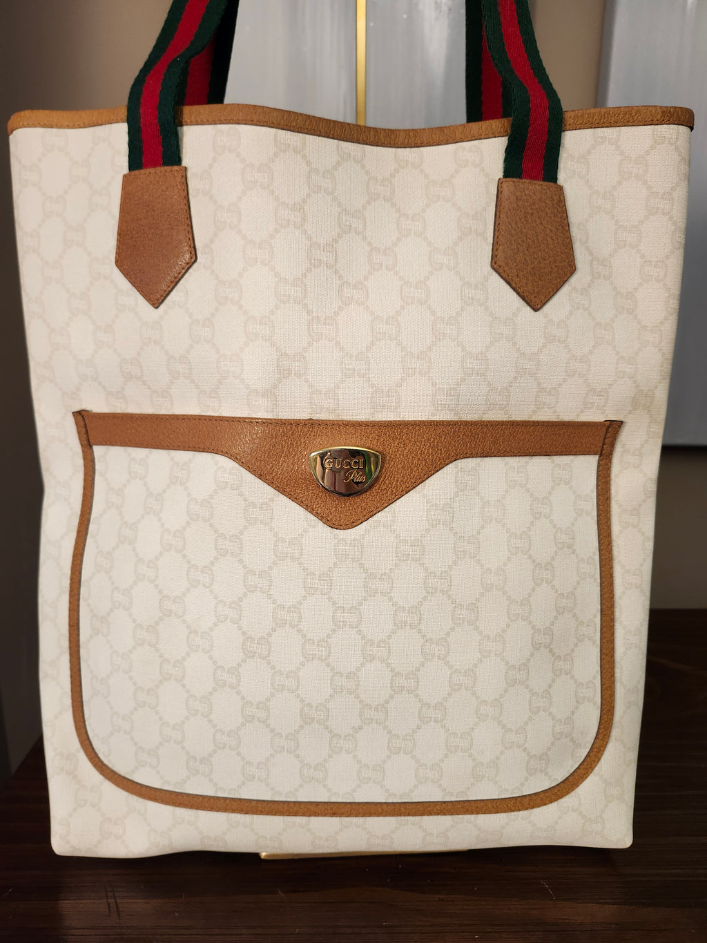 Gucci GG Plus White Sherry Line Supreme Tall Tote