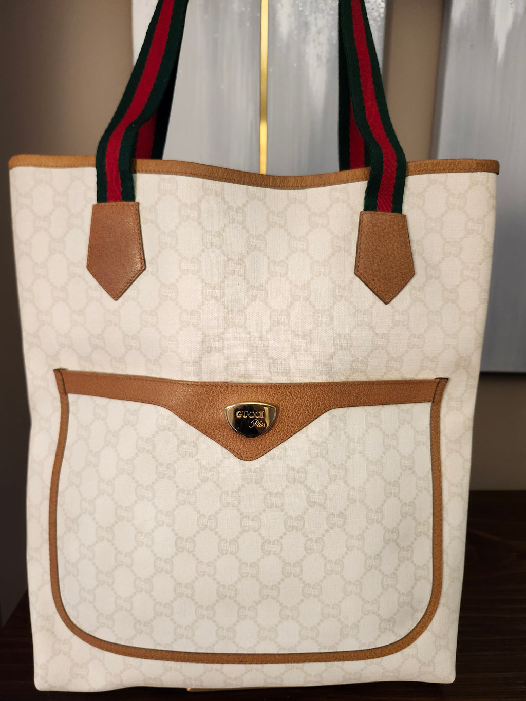 Gucci GG Plus White Sherry Line Supreme Tall Tote